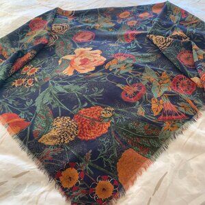 Fine wool 52" french shawl